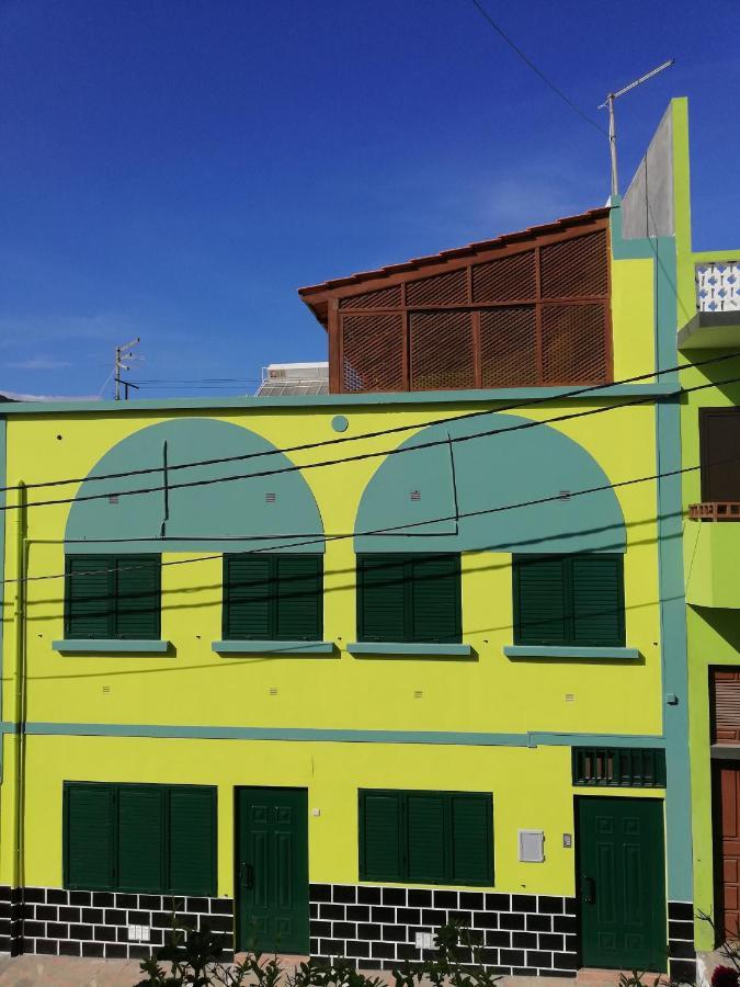 Porto NovoResidencial Chez Flor公寓 外观 照片